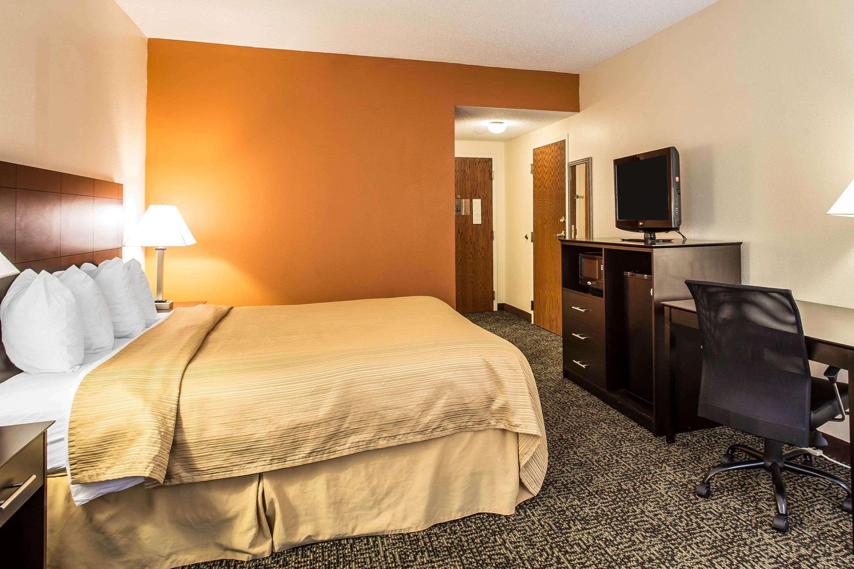 Quality Inn Union Us Hwy 176 Εξωτερικό φωτογραφία