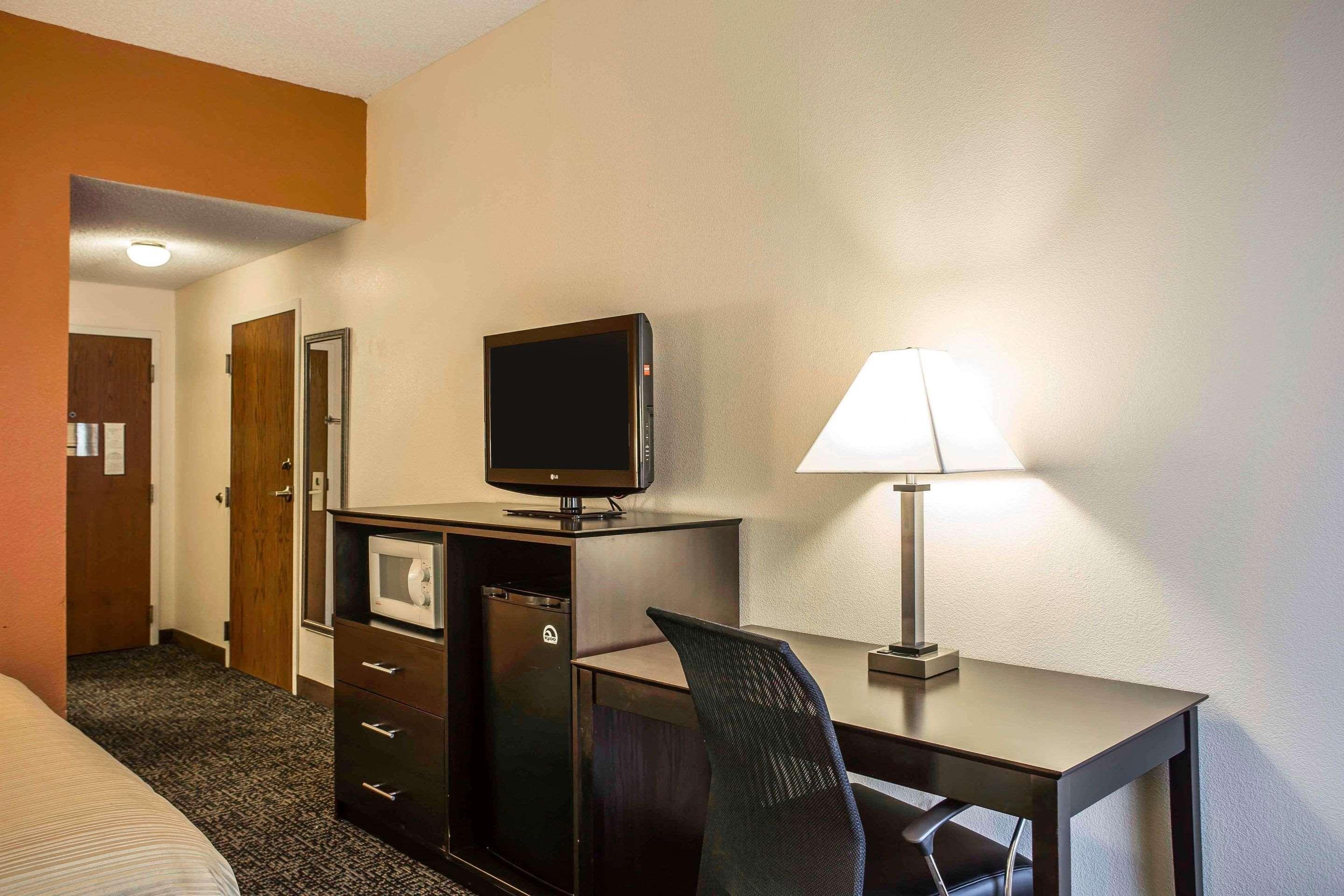 Quality Inn Union Us Hwy 176 Εξωτερικό φωτογραφία