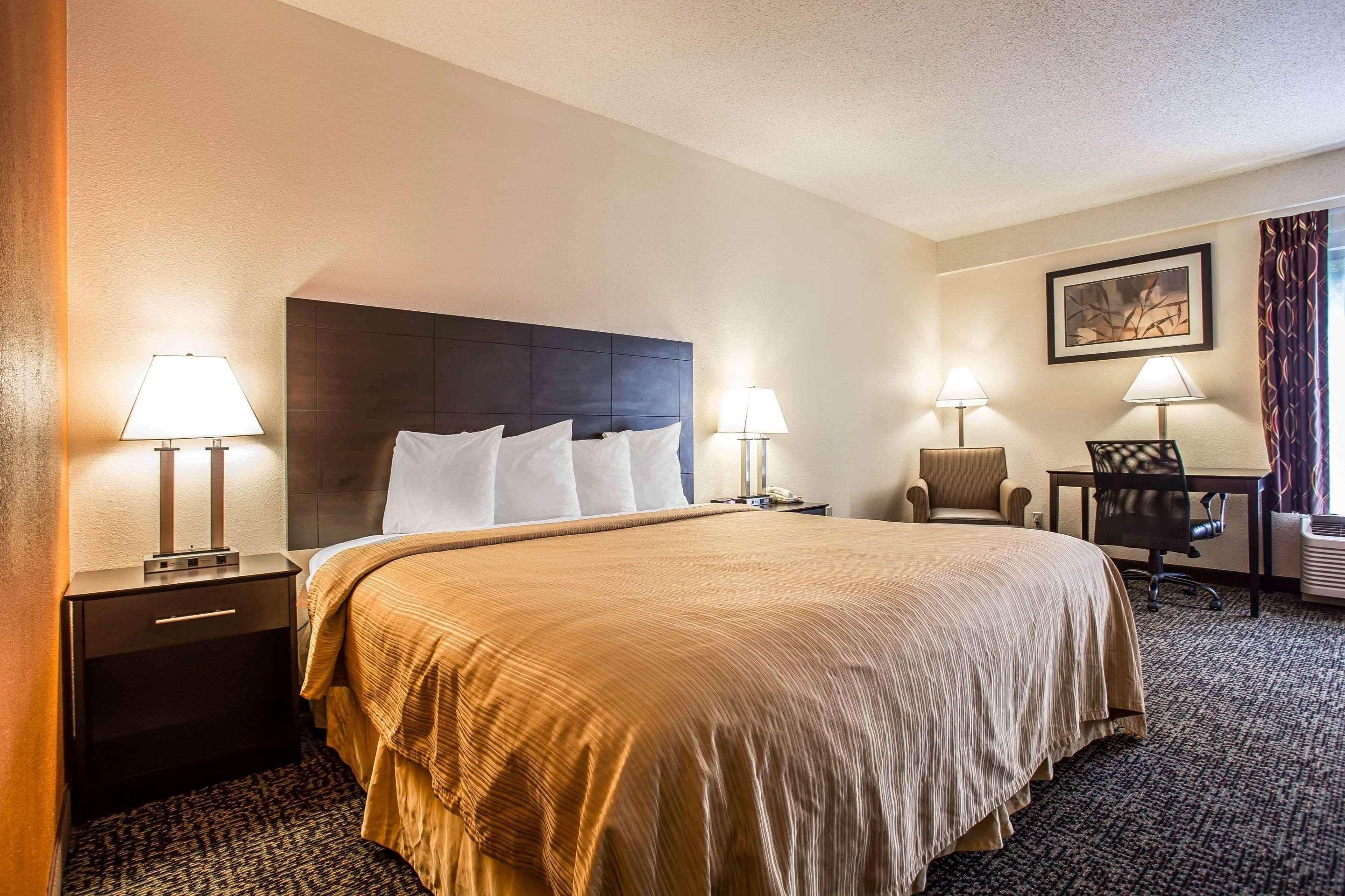 Quality Inn Union Us Hwy 176 Εξωτερικό φωτογραφία