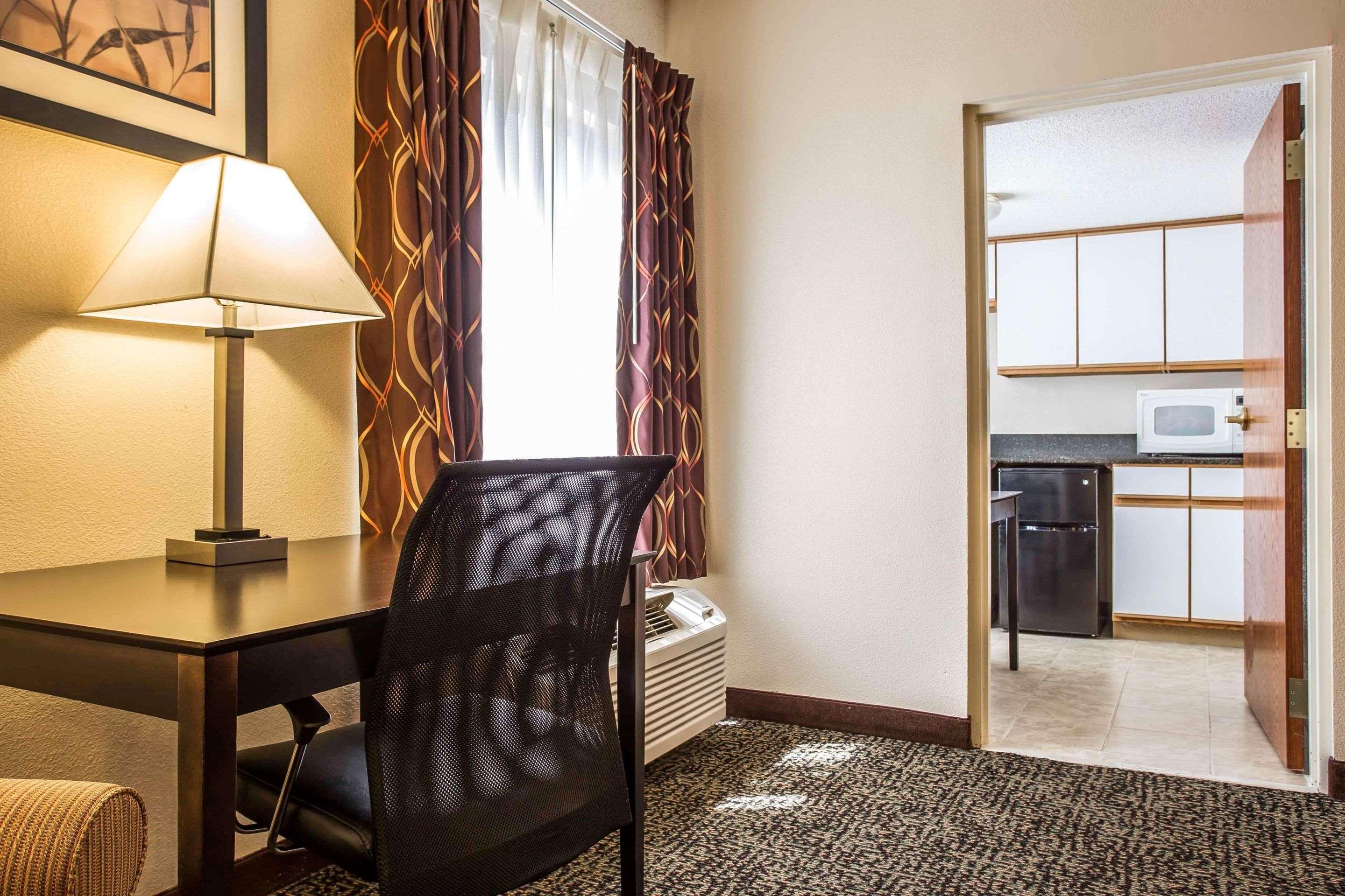 Quality Inn Union Us Hwy 176 Εξωτερικό φωτογραφία