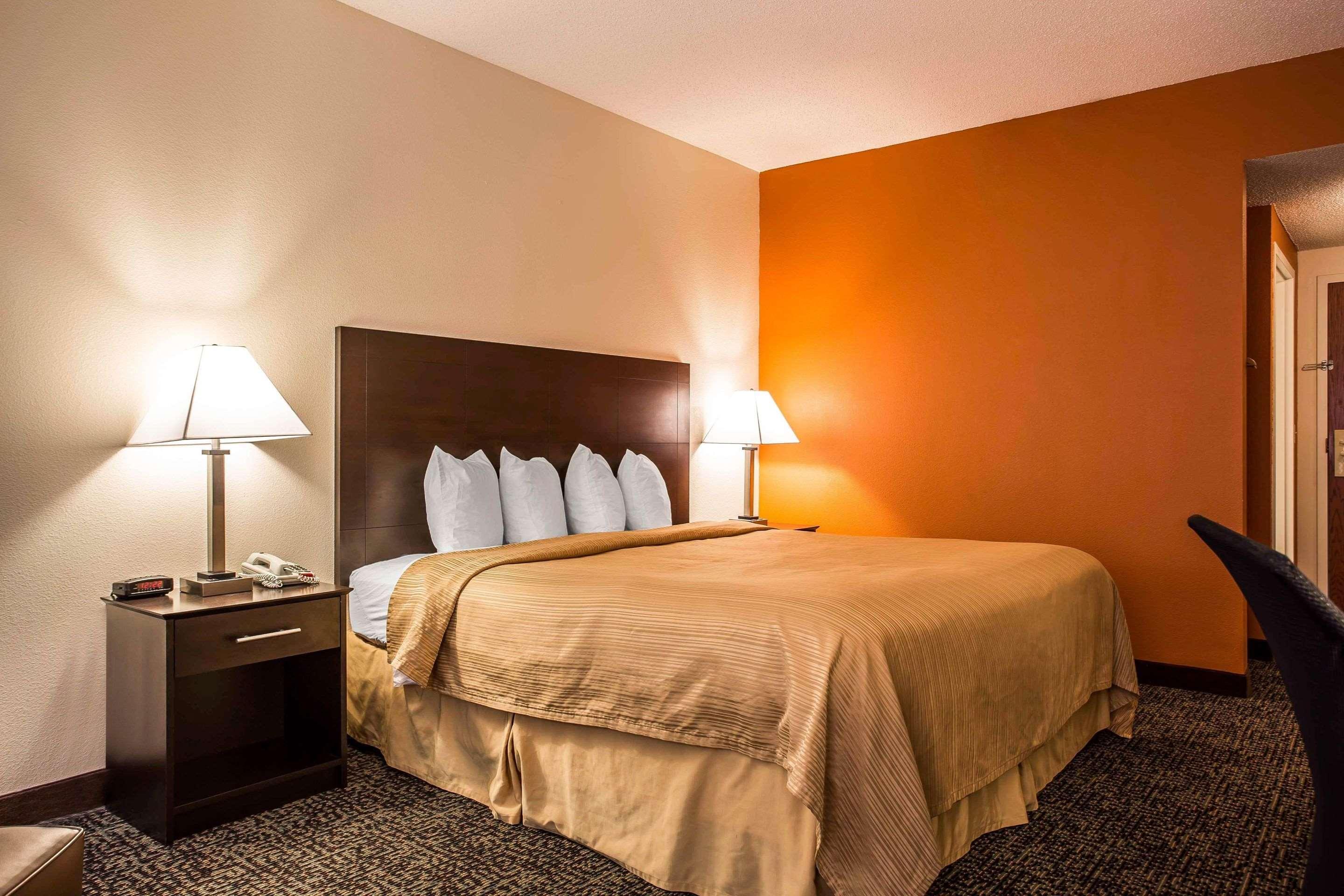 Quality Inn Union Us Hwy 176 Εξωτερικό φωτογραφία